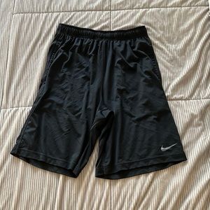Nike Men’s Dri-Fit Medium Workout Shorts Black